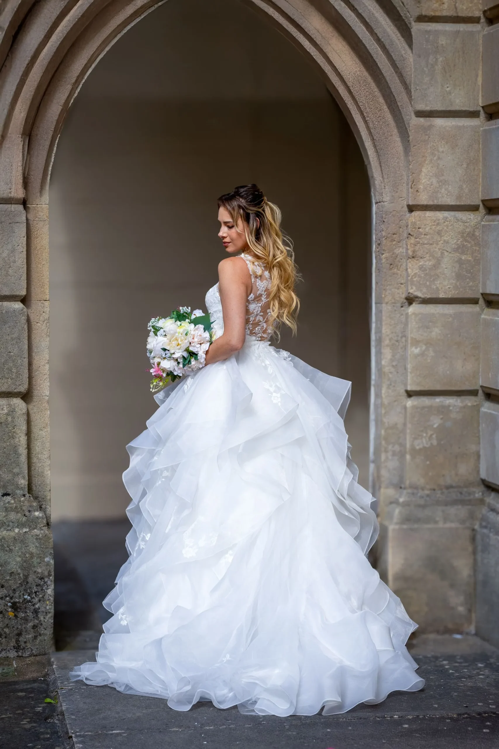 LC24-25 – Elegant Illusion Lace A-Line Organza Ballgown Wedding Dress (Copy) - Image 2