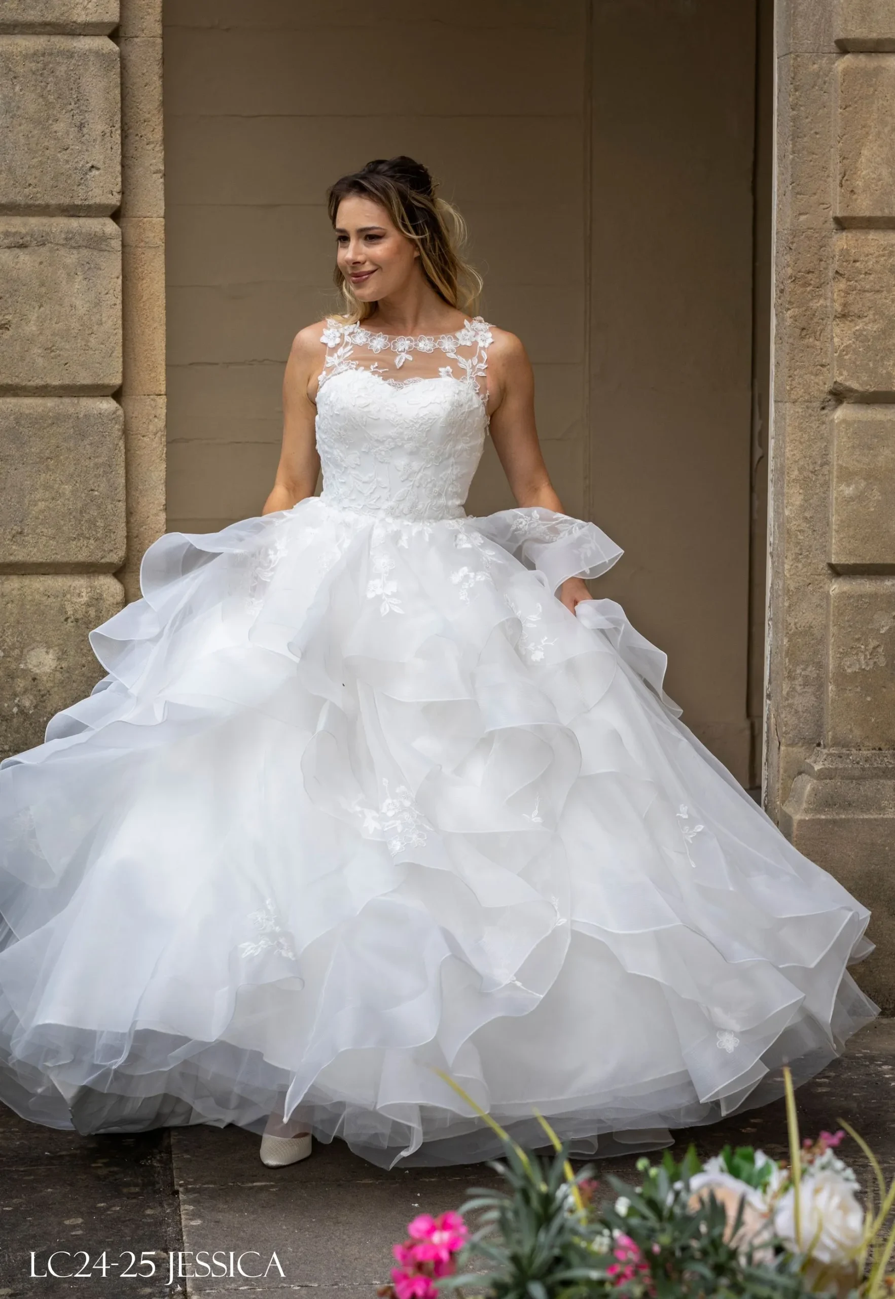 LC24-25 – Elegant Illusion Lace A-Line Organza Ballgown Wedding Dress (Copy) - Image 3