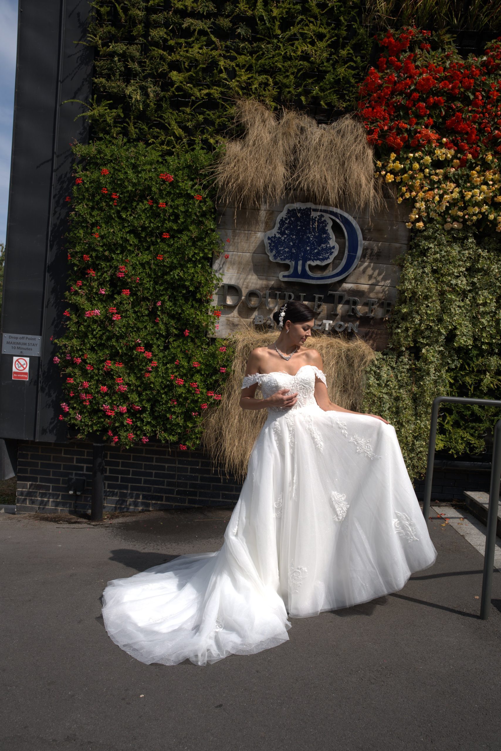 LC2710 – Elegant Cheryl Fairy-Tale Princess Wedding Dress - Image 2