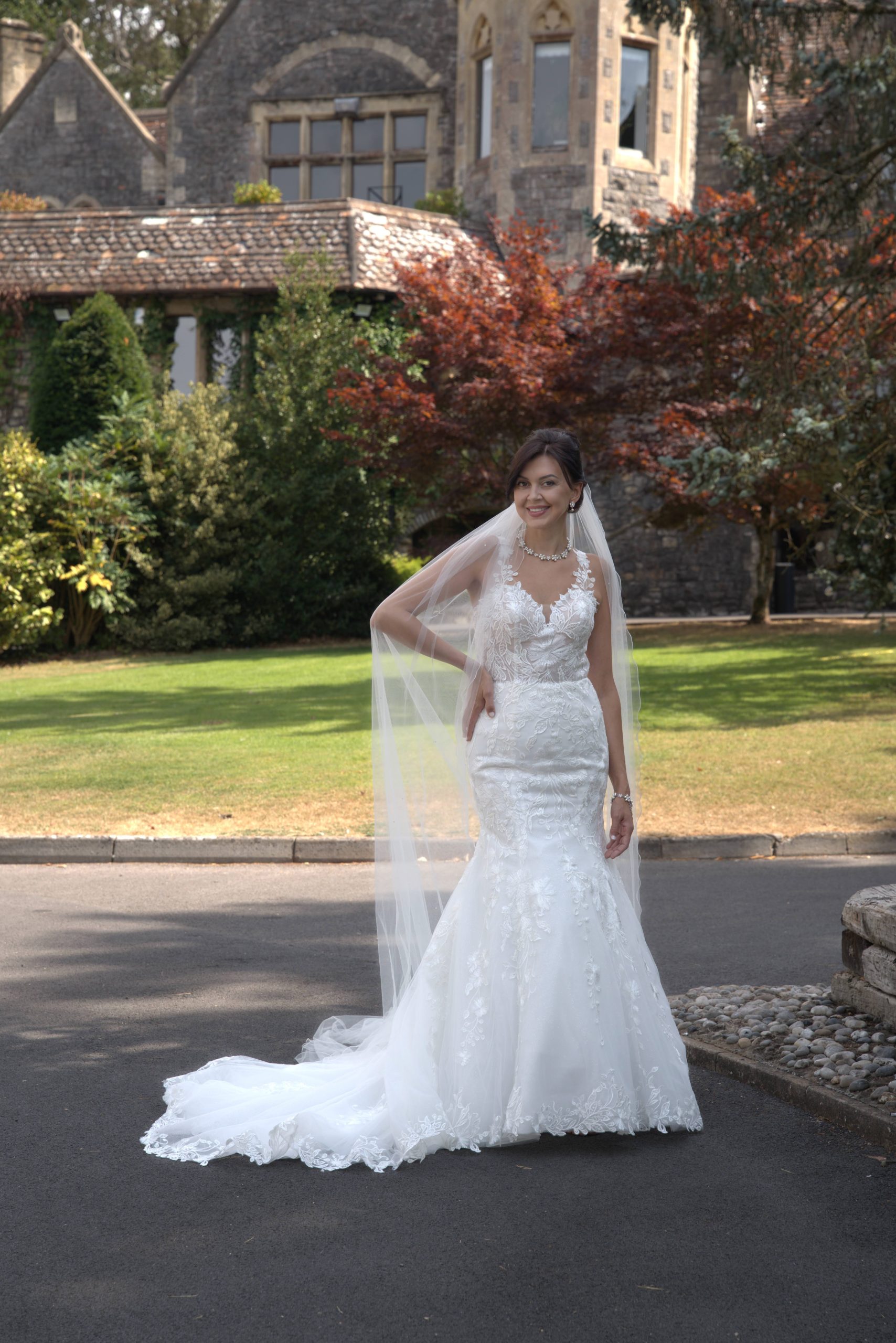 LC2707 – Elegant Gemma Mermaid Lace Wedding Dress - Image 3