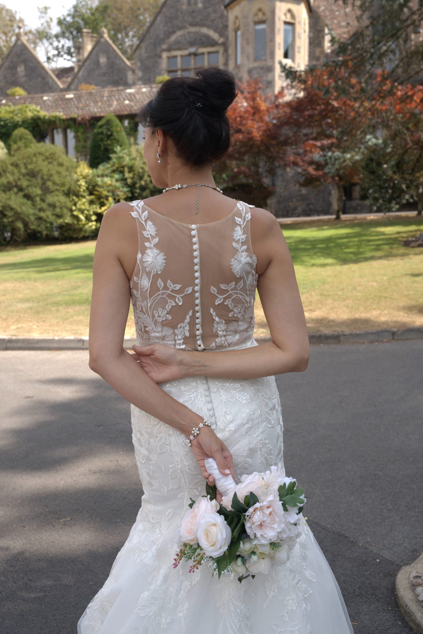LC2707 – Elegant Gemma Mermaid Lace Wedding Dress - Image 6