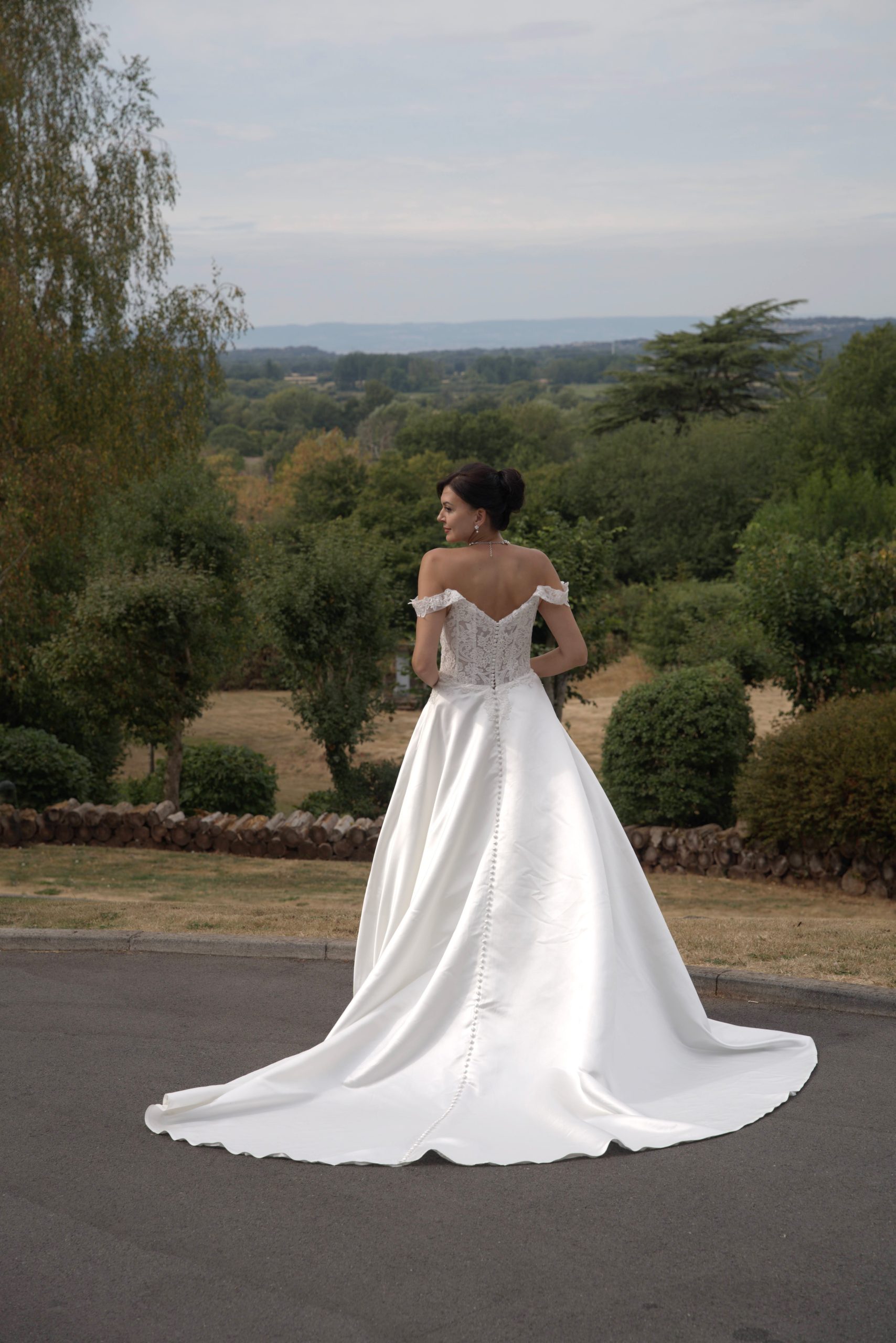 LC2706 – Elegant Serena Off-Shoulder A-Line Wedding Dress - Image 6