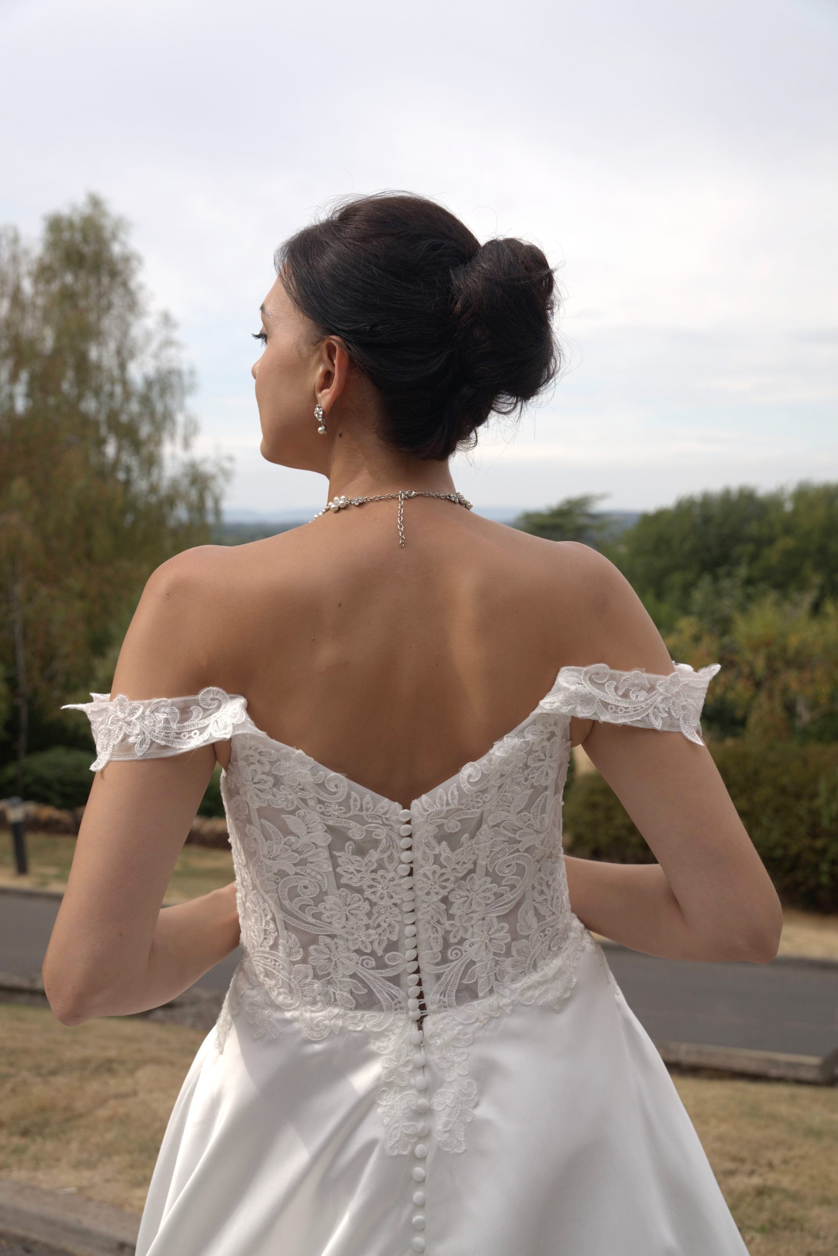 LC2706 – Elegant Serena Off-Shoulder A-Line Wedding Dress - Image 7