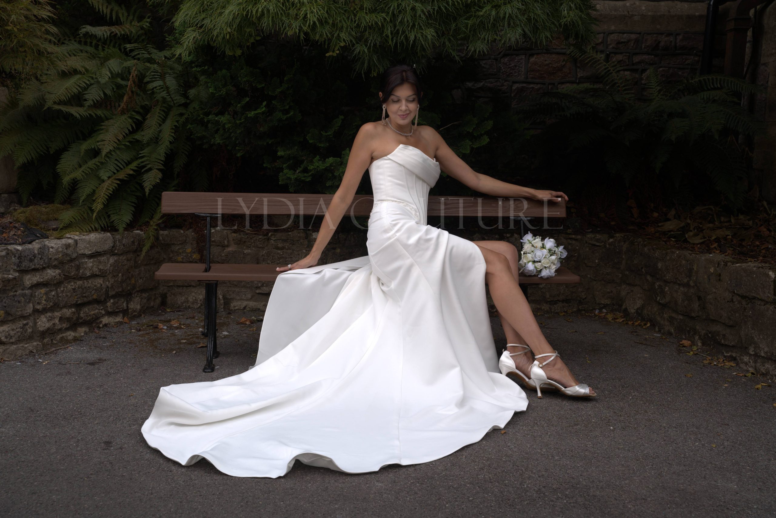 LC2703 – Elegant Paris Strapless Corset Wedding Dress - Image 3